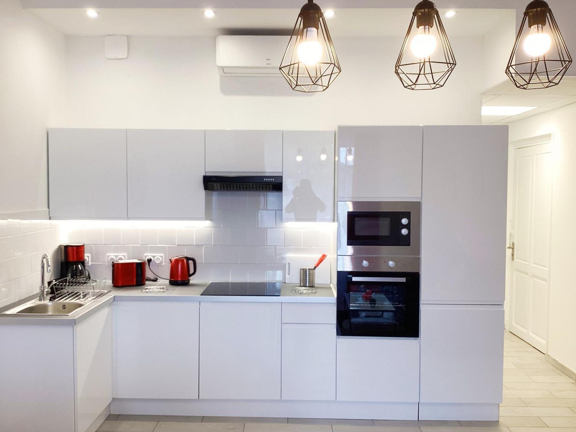 Appartement Stella 95 M2 Climatise Parking Proche Sanctuaires Lourdes Exterior photo