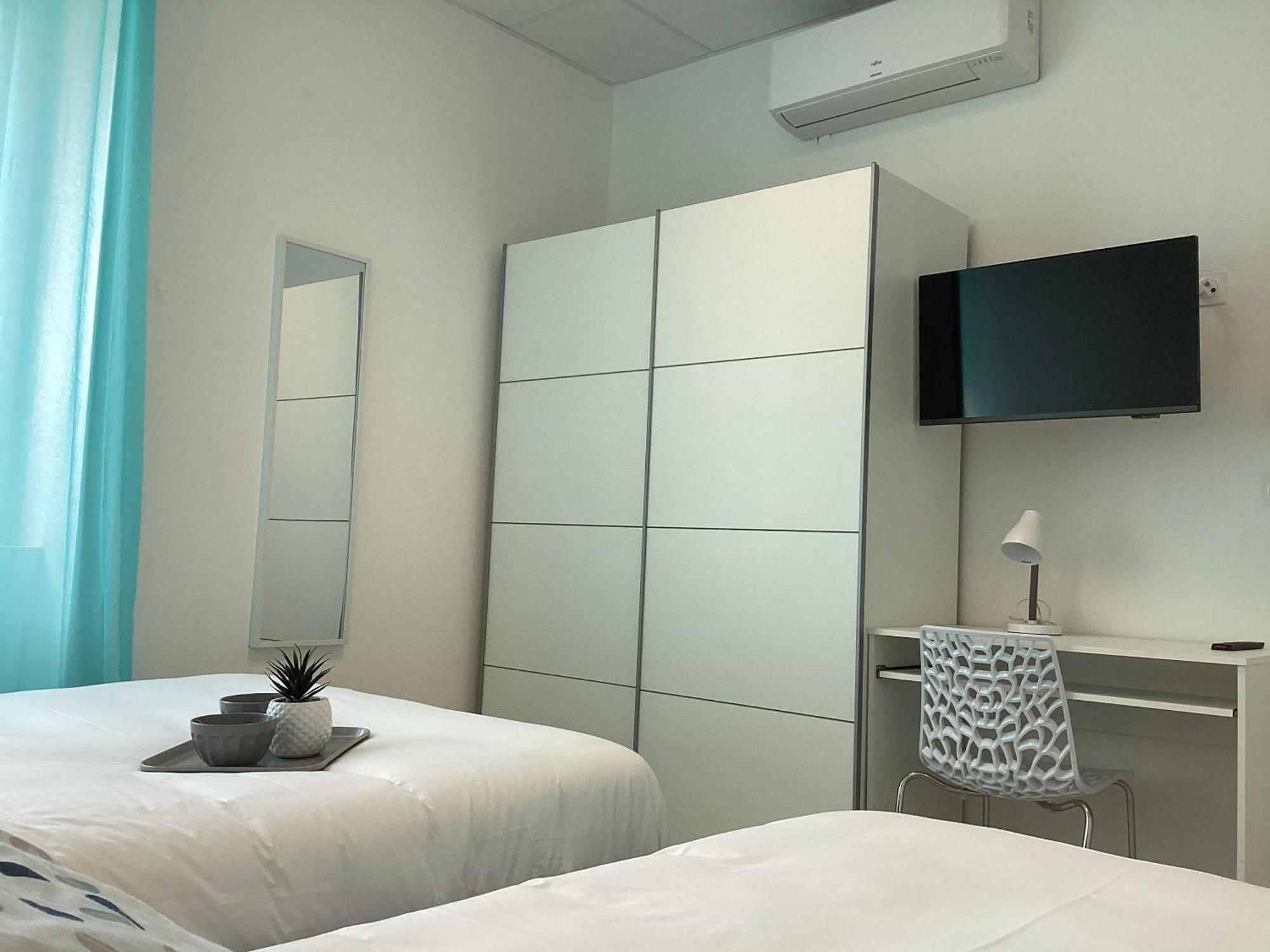 Appartement Stella 95 M2 Climatise Parking Proche Sanctuaires Lourdes Exterior photo