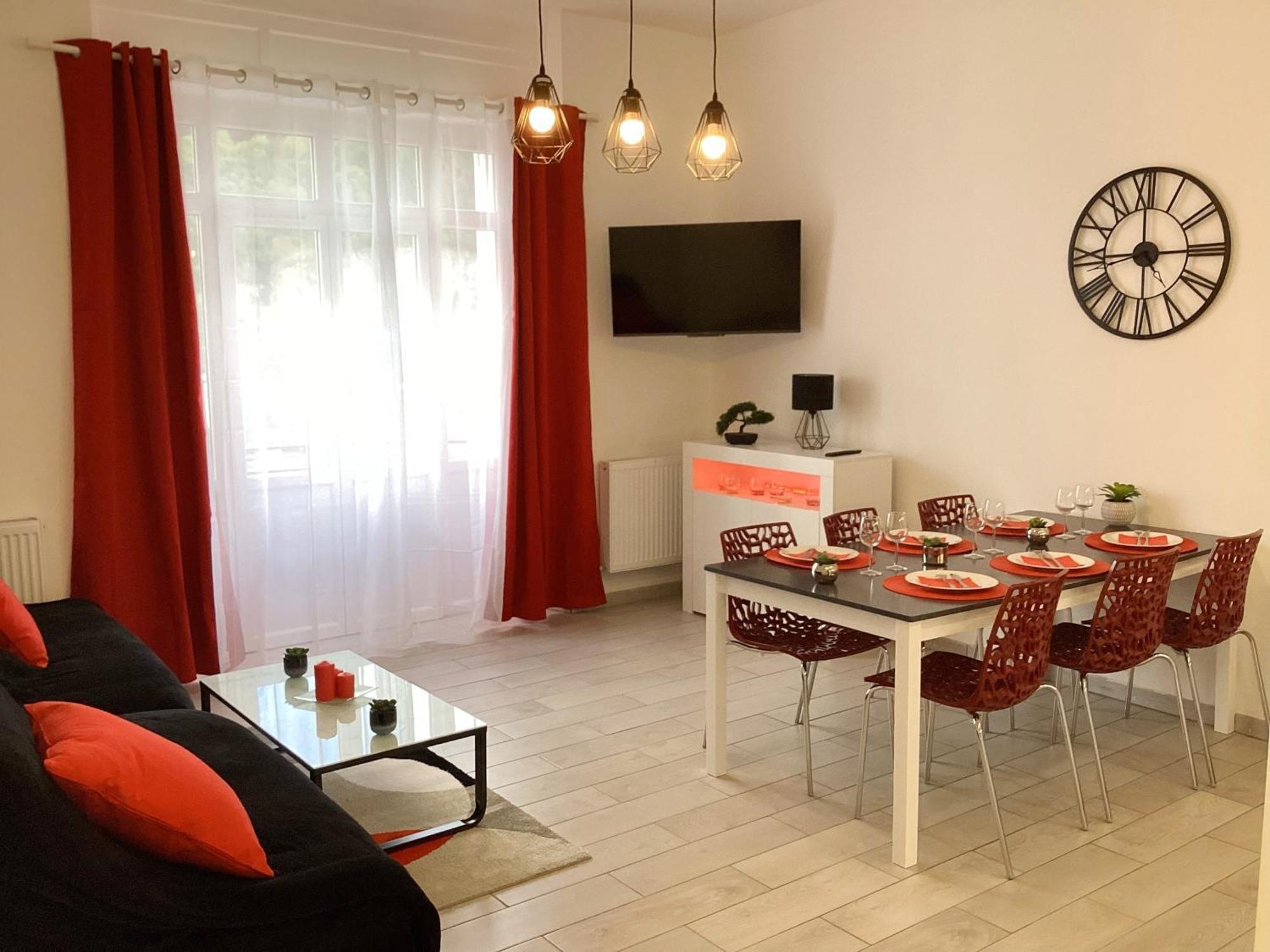 Appartement Stella 95 M2 Climatise Parking Proche Sanctuaires Lourdes Exterior photo