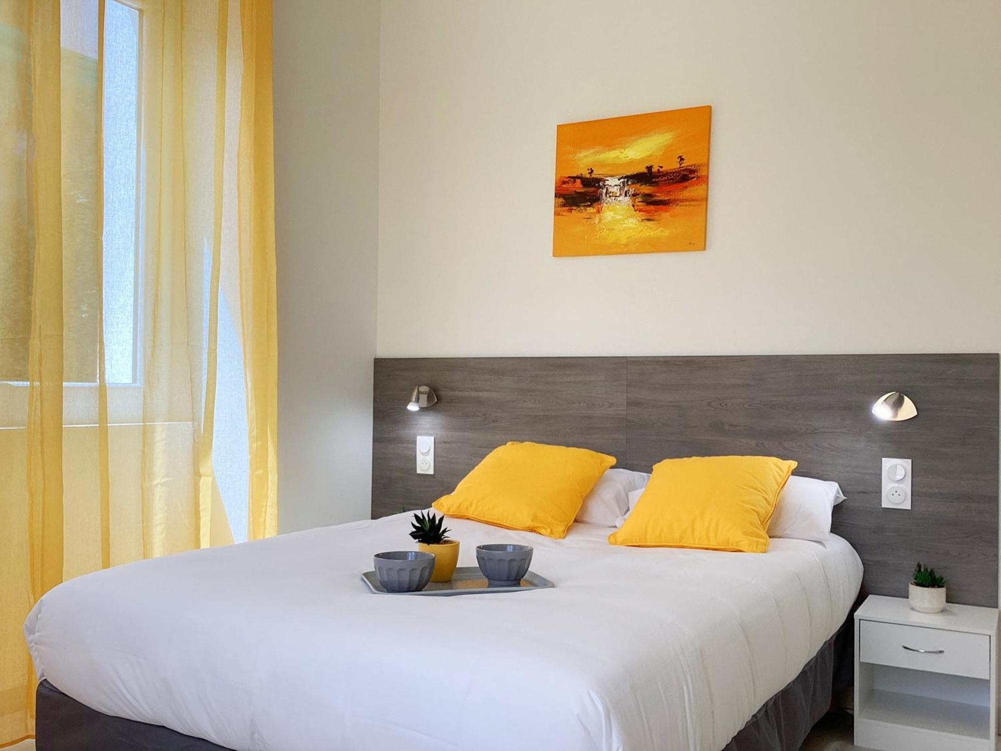 Appartement Stella 95 M2 Climatise Parking Proche Sanctuaires Lourdes Exterior photo